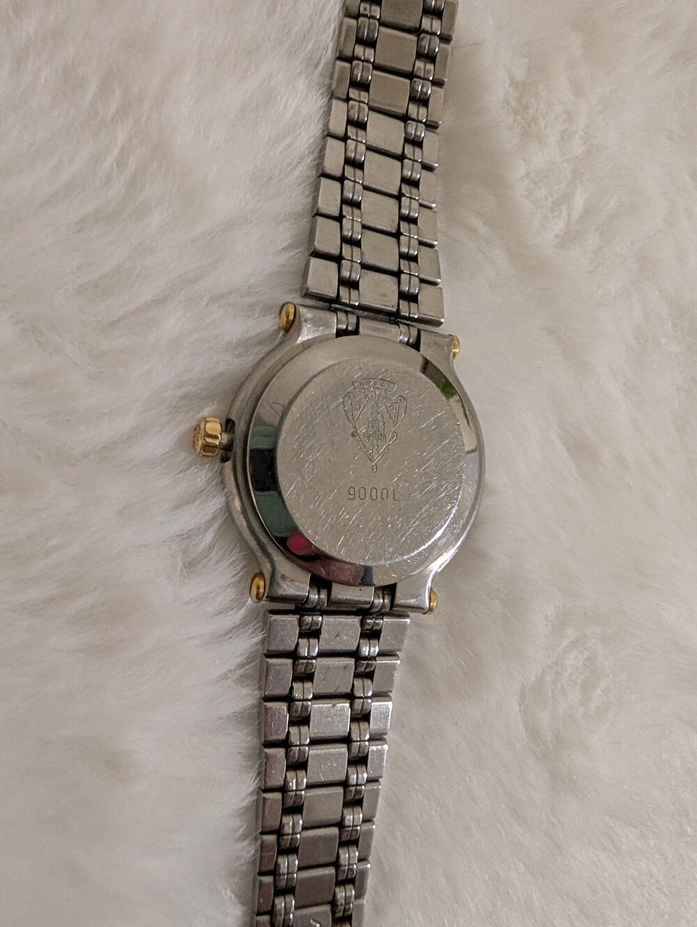 Gucci Two-Tone Silver and Gold Dial Women's Watch - Picture 11 of 12